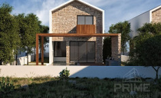 Large 4 bedrooms villa for sale in Chloraka