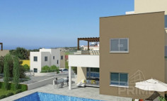 Spacious 3 bedroom villa for sale in Peyia