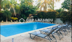 Spacious 4 bedroom furnished house with swimming pool for sale in Perivolia
