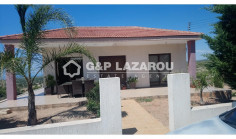 Large 4 bedroom house for sale in Souni