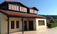 Luxury 3 bedroom furnished house with swimming pool for sale in Pissouri