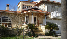 4 bedroom furnished house with swimming pool for sale in Geri