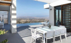 Beautiful 3 bed villa with swimming pool for sale in Minthis Hills