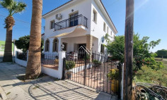 Luxury house for sale 