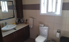 3 bedroom house with private swimming pool and walking distance from the beach in Dhekelia area 
