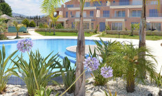 Spacious 2 bedrooms apartment with swimming pool for sale in Poli Crysochous