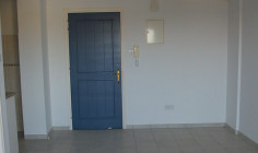 Spacious 1 bedroom furnished apartment with swimming pool for sale in Yeroskipou