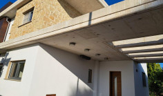 5 bedroom house for sale in Yeroskipou