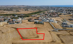 Spacious residential for sale in Aradippou, Larnaca