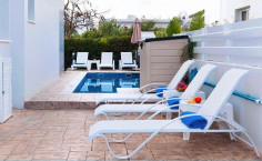 3 bedrooms furnished house with swimming pool for sale in Ayia Napa