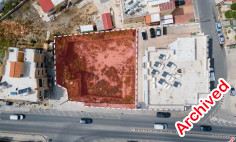 Beautiful commercial for sale in Chloraka