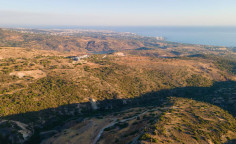 For sale, land, Paphos, Akoursos, 34,114m&sup2;, &euro;30,000 