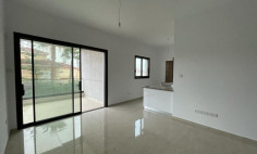 Beautiful 3 bedroom maisonette with swimming pool for sale in Germasogeia Tourist Area