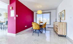 Large 2 bedroom apartment to rent in Mesa Geitonia