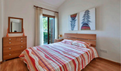Luxury 3 bedroom house with swimming pool for sale in Aphrodite Hills