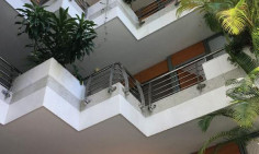 Beautiful commercial for sale in Neapolis