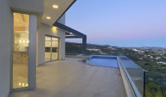 7 bedroom house with swimming pool for sale in Agios Tychonas