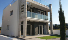 3 bedroom house for sale in Chloraka