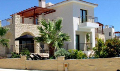 3 bedroom house with swimming pool for sale in Secret Valley