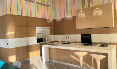 4 bedroom house with swimming pool for sale in Dali
