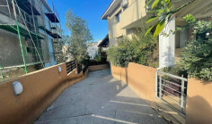 Large 6 bedroom house for sale in Panthea