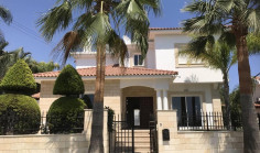 4 bedroom house for sale in Agios Tychonas