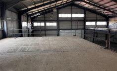 Commercial (warehouse/factory) in Paliometocho, Nicosia for sale 