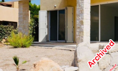 Spacious 3 bedroom bungalow with swimming pool for sale in Chloraka