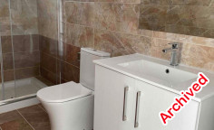 Spacious 4 bedroom house with swimming pool to rent in Chloraka