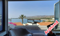 Amazing 2 bedrooms townhouse with unobstracted sea views 