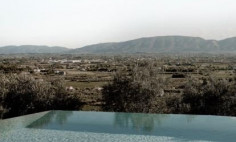 Luxury 3 bedroom bungalow with swimming pool for sale in Tsada