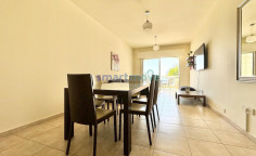 2 bedroom beach front apartment for rent Limassol 