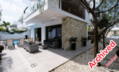 Modern 4 bedroom detached villa with pool, Livadia 