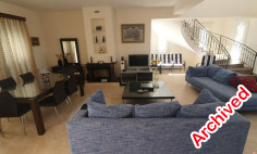 Beautiful detached villa with central heating in Tsada village 