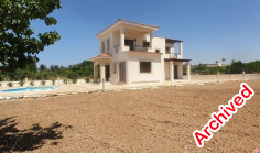 Luxury villa on a big plot of land in Mandria 