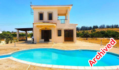 Luxury villa on a big plot of land in Mandria 