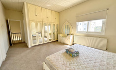 6 bedroom house in Aradippou area 