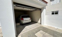6 bedroom house in Aradippou area 