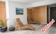 4 bedroom house with swimming pool to rent in Coral Bay