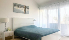 3 bedroom furnished apartment with swimming pool to rent in Parekklisia