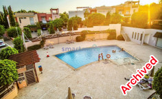 Gated complex 2 pools gym 100m to beach 