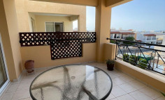 Lovely 2 bedroom apartment with swimming pool for sale in Chloraka