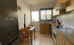 Lovely 2 bedroom apartment with swimming pool for sale in Chloraka