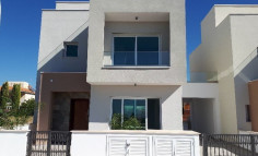 2 bedroom house for sale in Konia