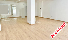Large shop to rent in Agioi Omologites