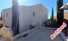 3 bedroom maisonette for sale in Chloraka