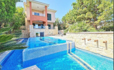 House (detached) in Latchi, Paphos for rent 