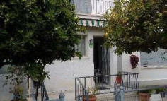 2 bedroom house for sale in Katholiki area