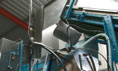 Building and successful laundry business for sale in Avgorou 