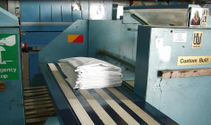 Building and successful laundry business for sale in Avgorou 